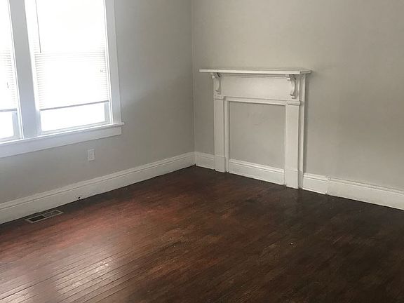 2nd image of 3301 Campbell Ave #B