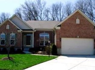 6223 Sand Hills Dr, Goshen, OH 45122