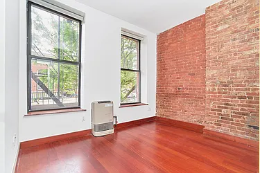 Rented by Living New York