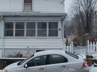 8 Main St, Junedale, PA 18230