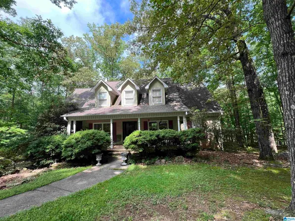 158 Deerwood Lake Dr, Harpersville, AL 35078