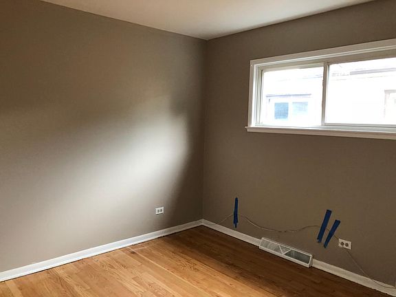 3rd image of 1825 171st St #1
