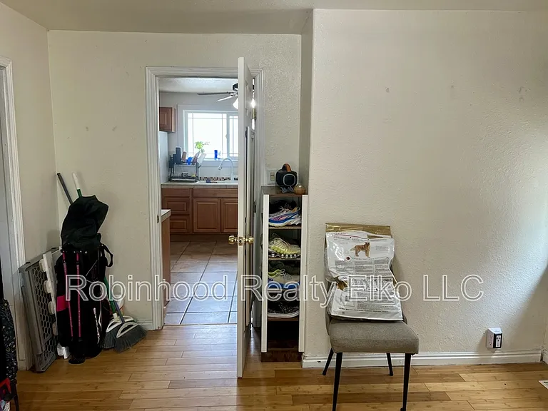 756 Maple St — Photo 15