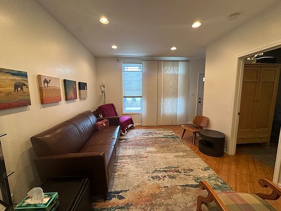 5th image of 2918 S Poplar Ave