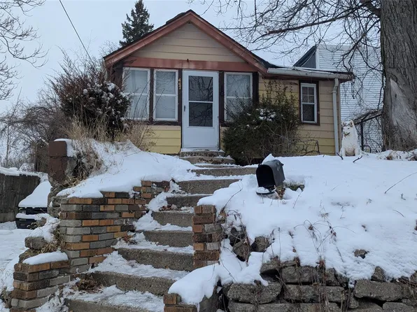 447 E Wilson Ave, Pontiac, MI 48341