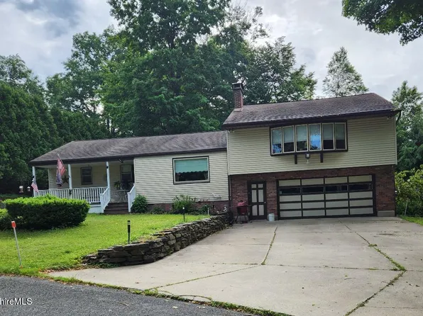 41 Hampshire St, Pittsfield, MA 01201