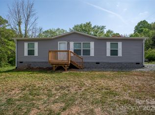1451 Newfound Rd, Leicester, NC 28748