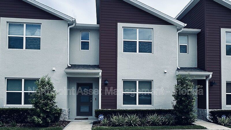 1st image of 191 E Warren Ave