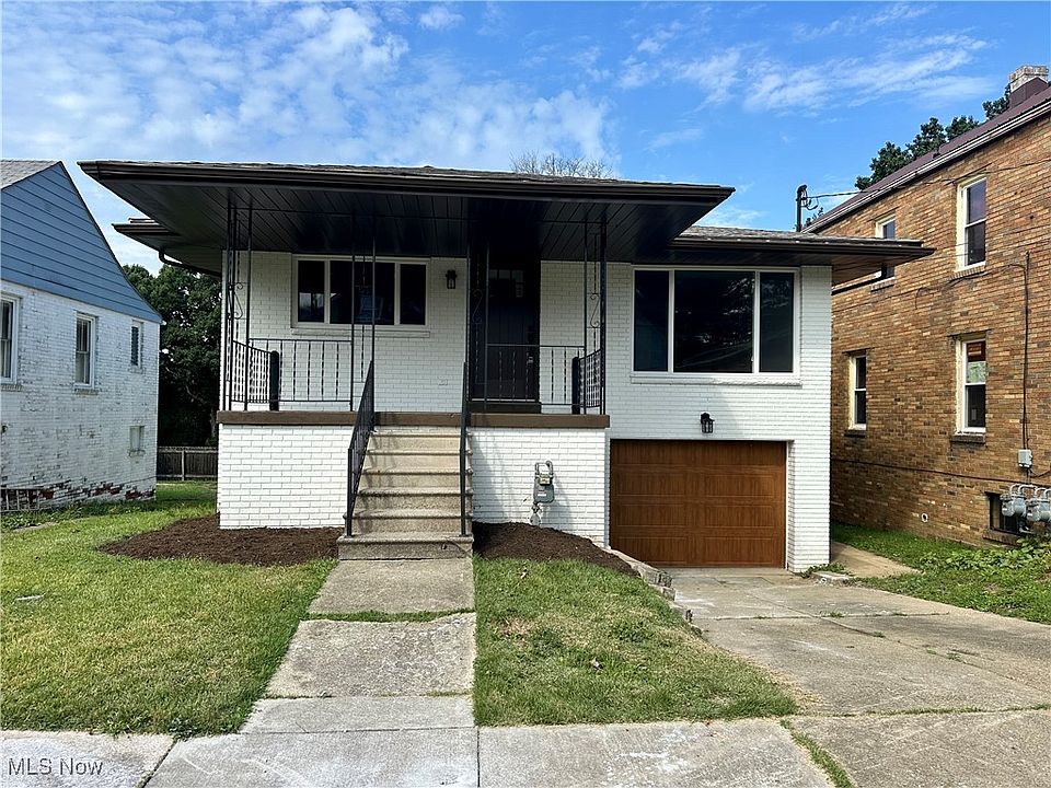 1st image of 829 Jeanette Ave