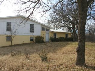 115 Lacewell St, Jacksboro, TX 76458