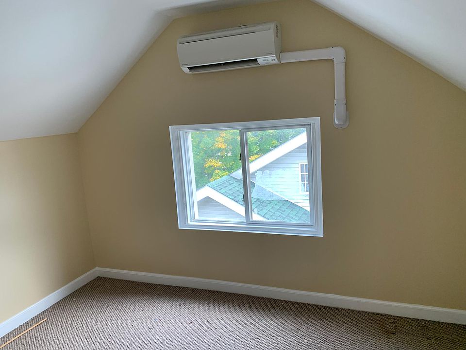 1st image of 62 Academy Ave #1