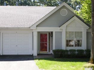 3 Milleridge Ct, Ridge, NY 11961