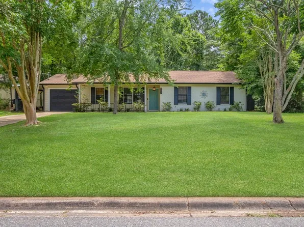 827 Alliegood Ave, Tallahassee, FL 32303