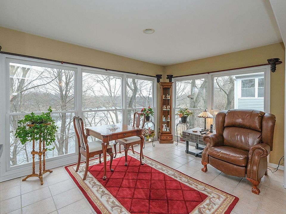 1st image of 2218 Parkview Ave