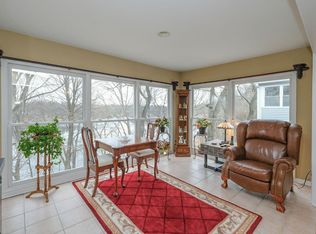 2218 Parkview Ave, Kalamazoo, MI 49008