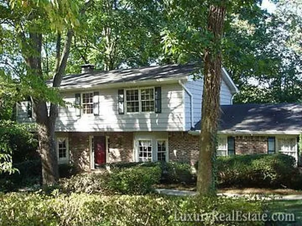 1117 Ragley Hall Rd, Atlanta, GA 30319