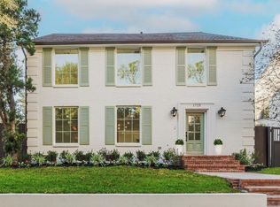 1725 Wroxton Ct, Houston, TX 77005