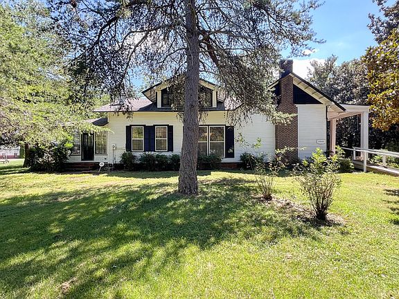 5th image of 219 Old Mill Rd