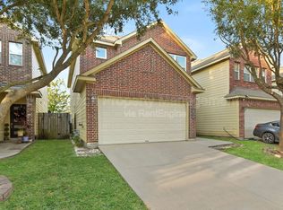 1812 Don Alejandro, Houston, TX 77091