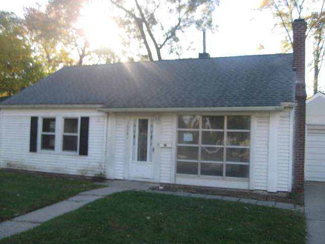 1st image of 10761 Corning St