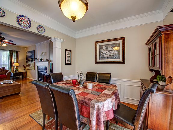 5th image of 8911 Coppermine Ln