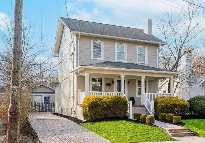 817 Drummond Ave