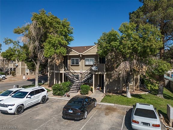 4th image of 2734 Aarondavid Dr
