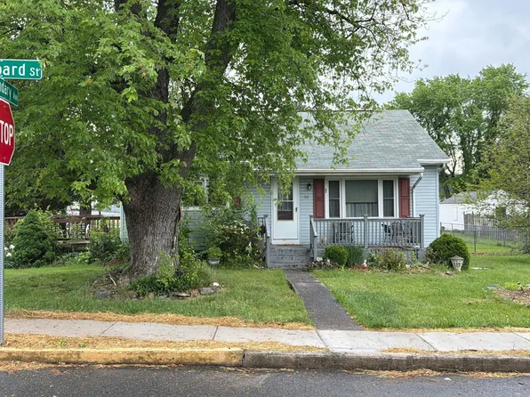 32 Lombard St, Thurmont, MD 21788
