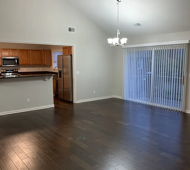28406 Carlton Way Dr — Photo 6