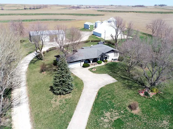 912 Highway 37, Earling, IA 51530