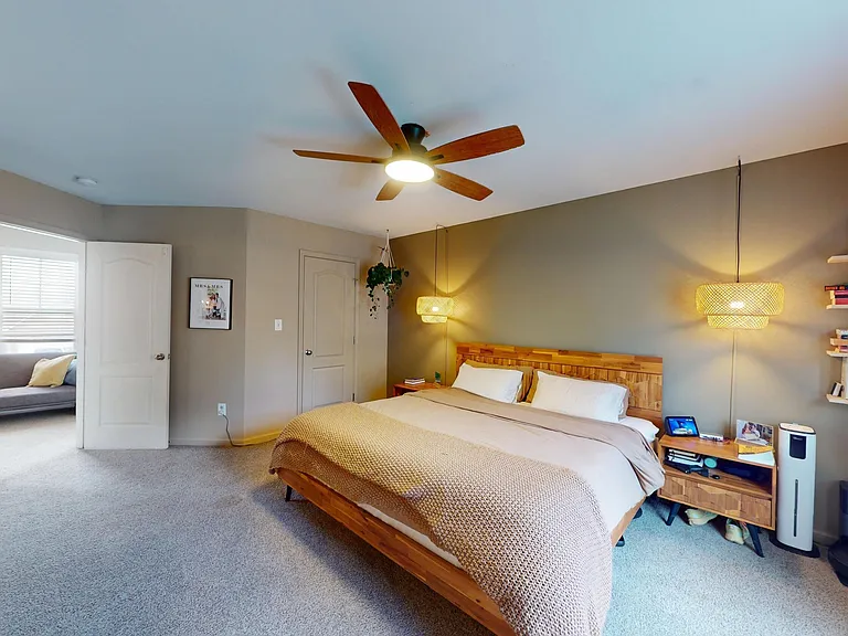 345 Shepherd Trl — Photo 17