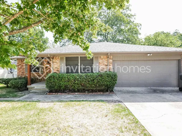 8514 Sweetwater Dr, Dallas, TX 75228