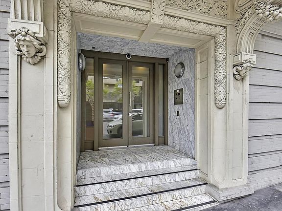 3rd image of 901 Bush St APT 305