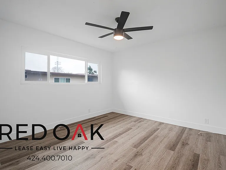 14807 S Normandie Ave #4 — Photo 8
