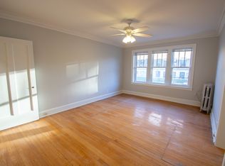 3506 N Paulina St #1, Chicago, IL 60657