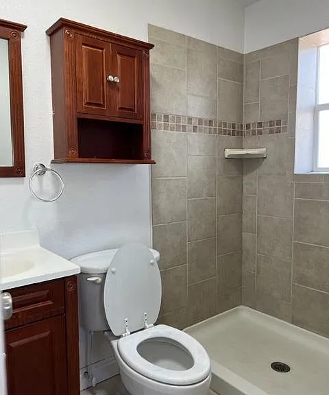 4561 W 38th Ave — Photo 8