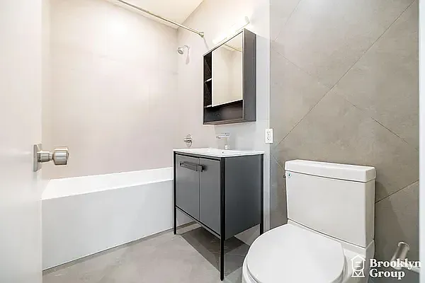 Rented by Brooklyn Group | media 7