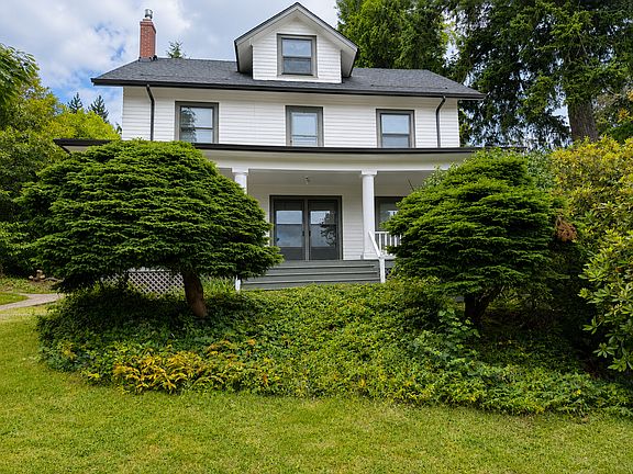 2nd image of 7435 SW 17th Dr #2