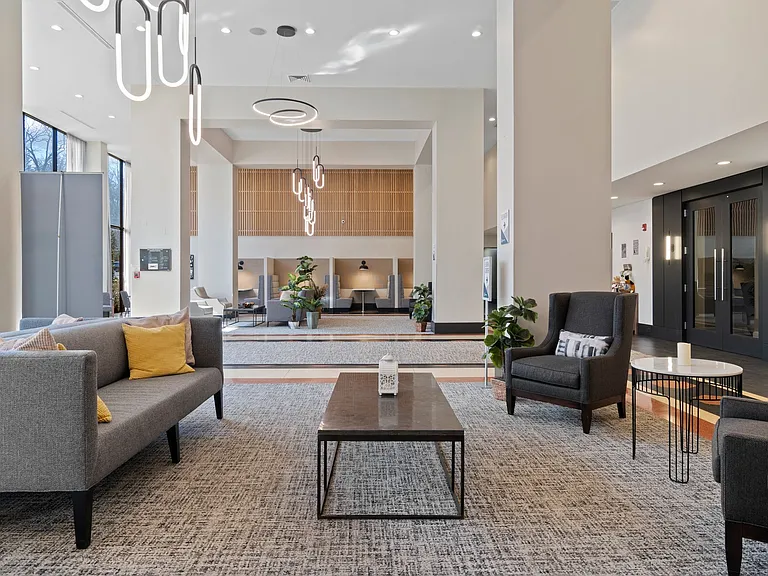 Westchester Tower Apartments — Photo 18