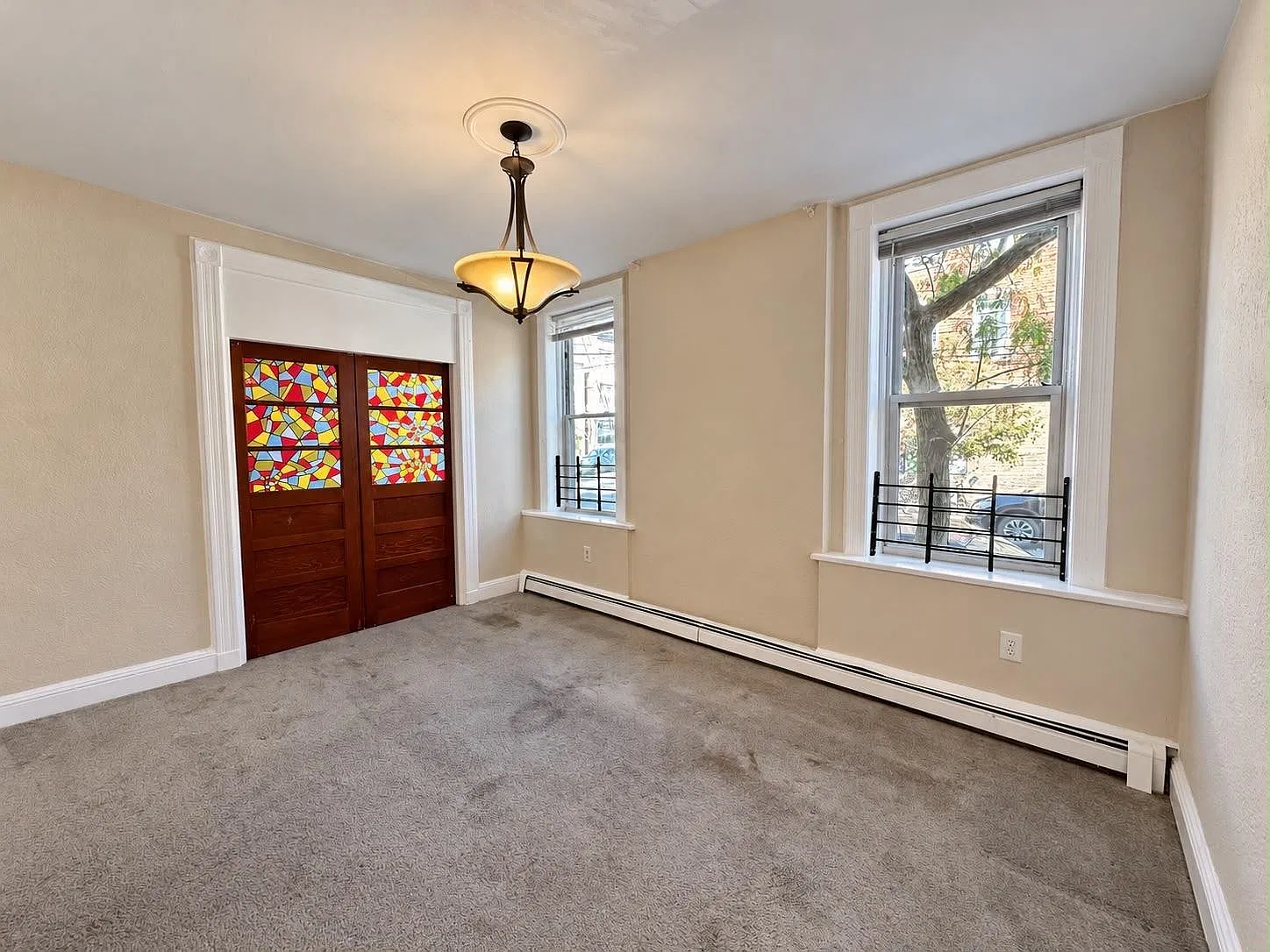 3 bed, 1.0 bath, $2,725 — Photo 2