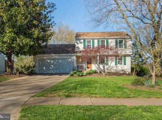 6217 Hidden Canyon Rd, Centreville, VA 20120