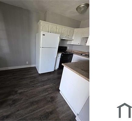 3rd image of 412 W Monroe Ave APT 21