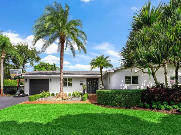 8995 SW 83rd St, Miami, FL 33173