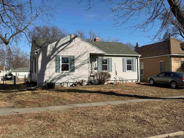 917 S 3rd St, Norfolk, NE 68701