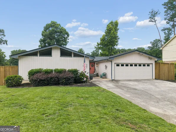 507 Angie Way, Lilburn, GA 30047