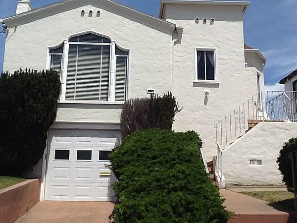 1st image of 836 Grand Ave