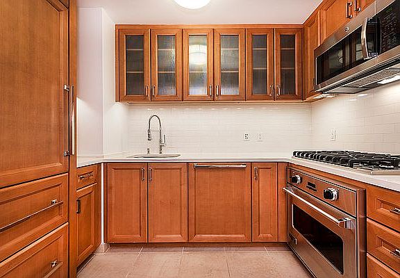 5th image of 205 E 85th St APT 5Q