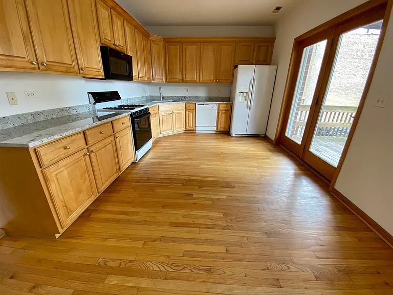 4233 N Kenmore Ave #2N — Photo 17