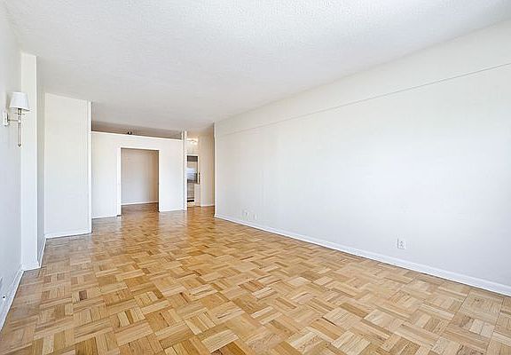 5th image of 60 E 8th St APT 22F