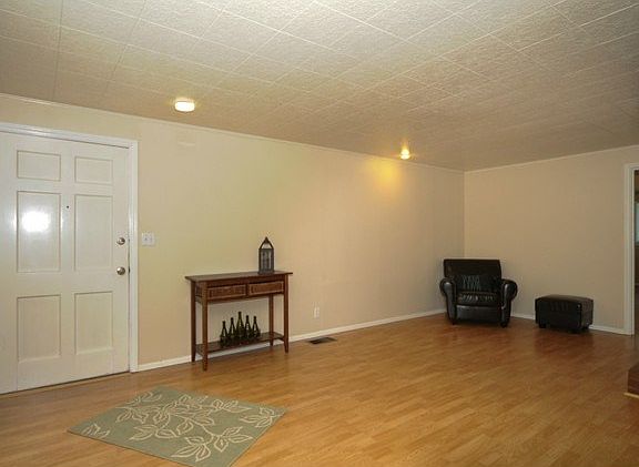 Spacious open living room